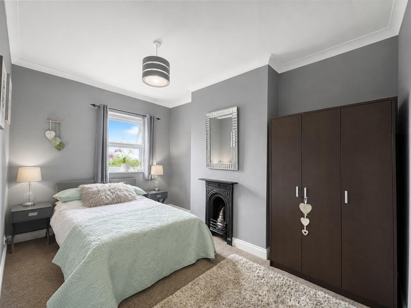 105 Beatrice Street, Oswestry, SY11 1HP For Sale